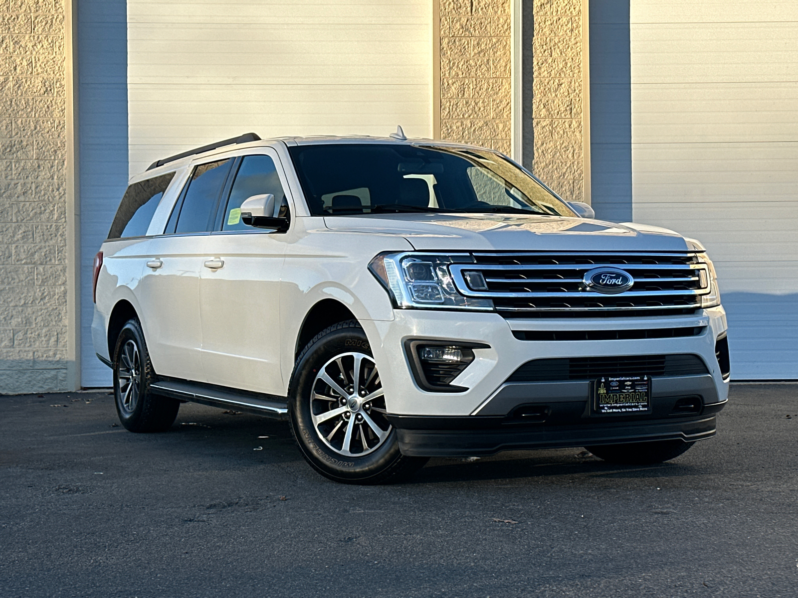 2021 Ford Expedition Max XLT 1