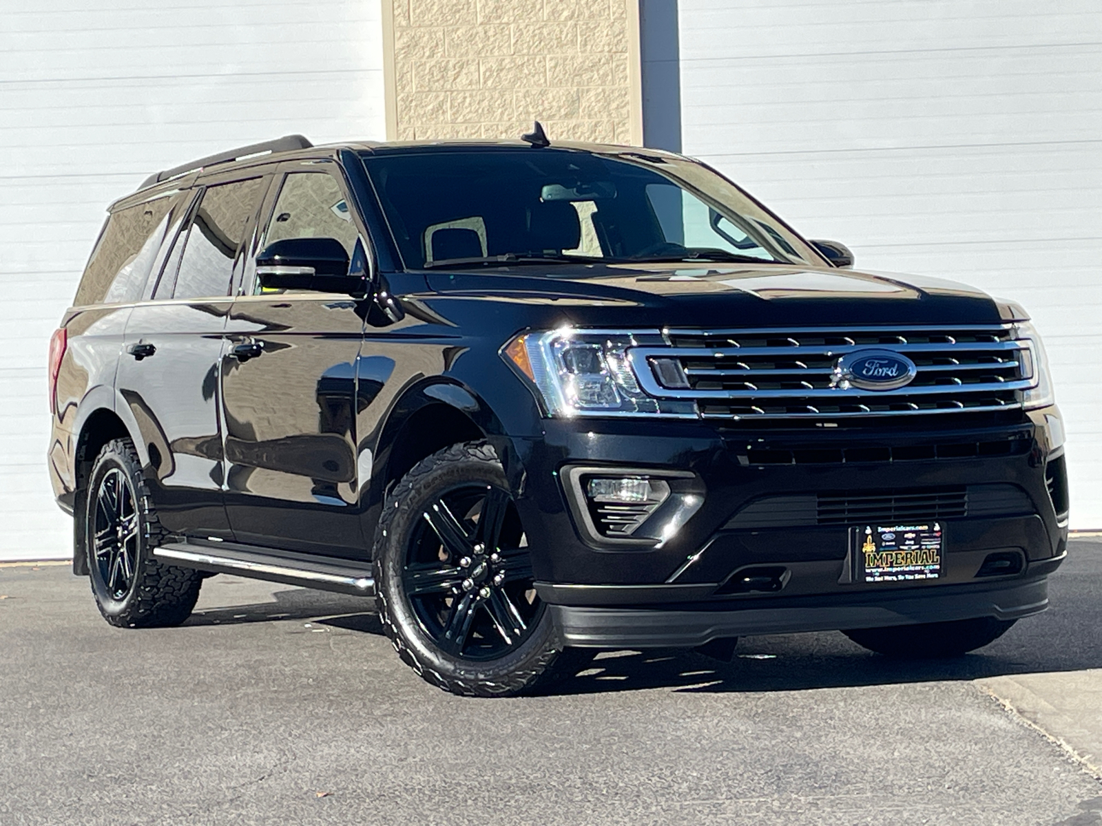 2021 Ford Expedition XLT 1