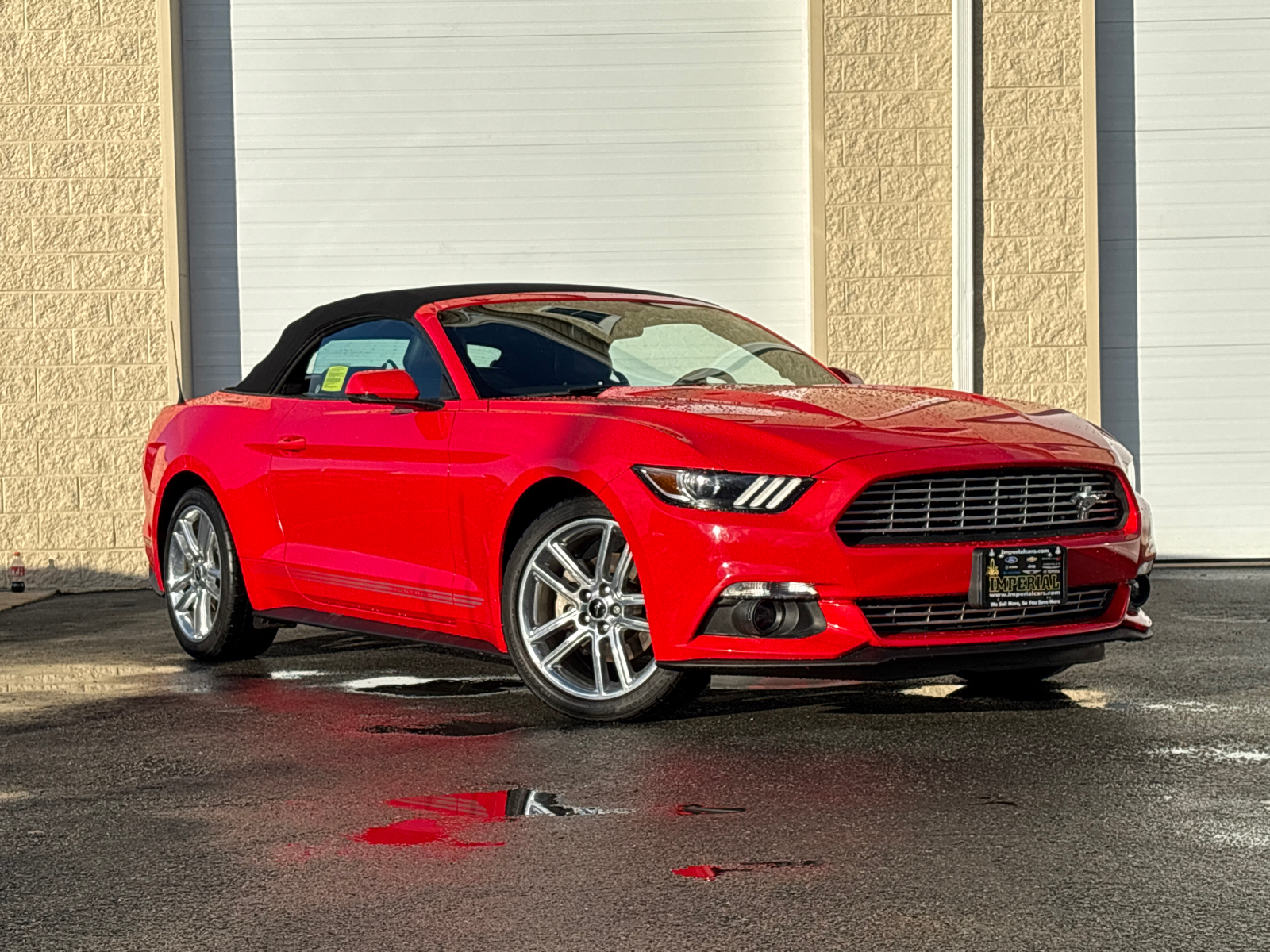 2017 Ford Mustang EcoBoost Premium 1