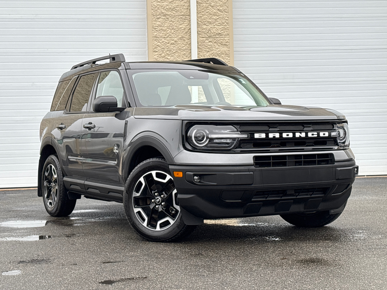 2024 Ford Bronco Sport Outer Banks 1