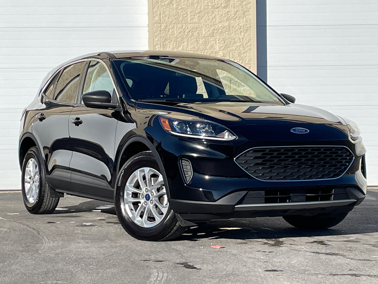 2022 Ford Escape SE 1