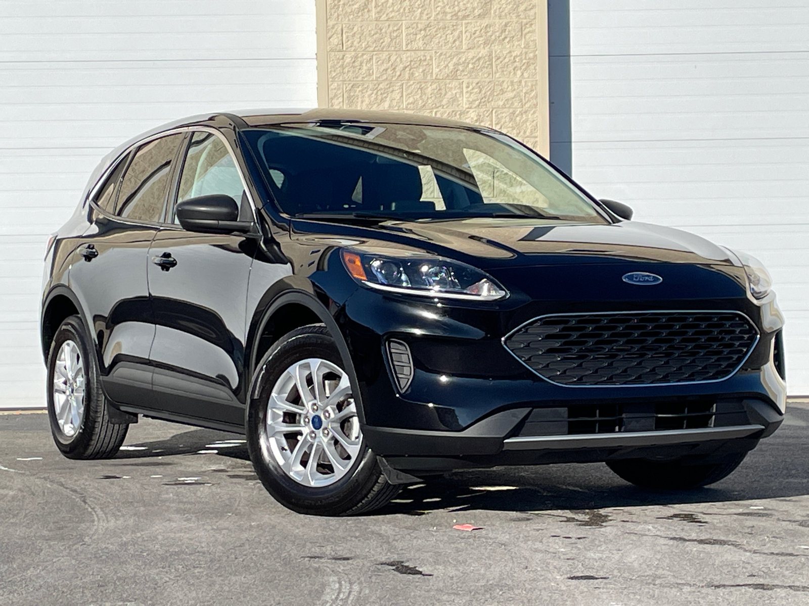 2022 Ford Escape SE 2