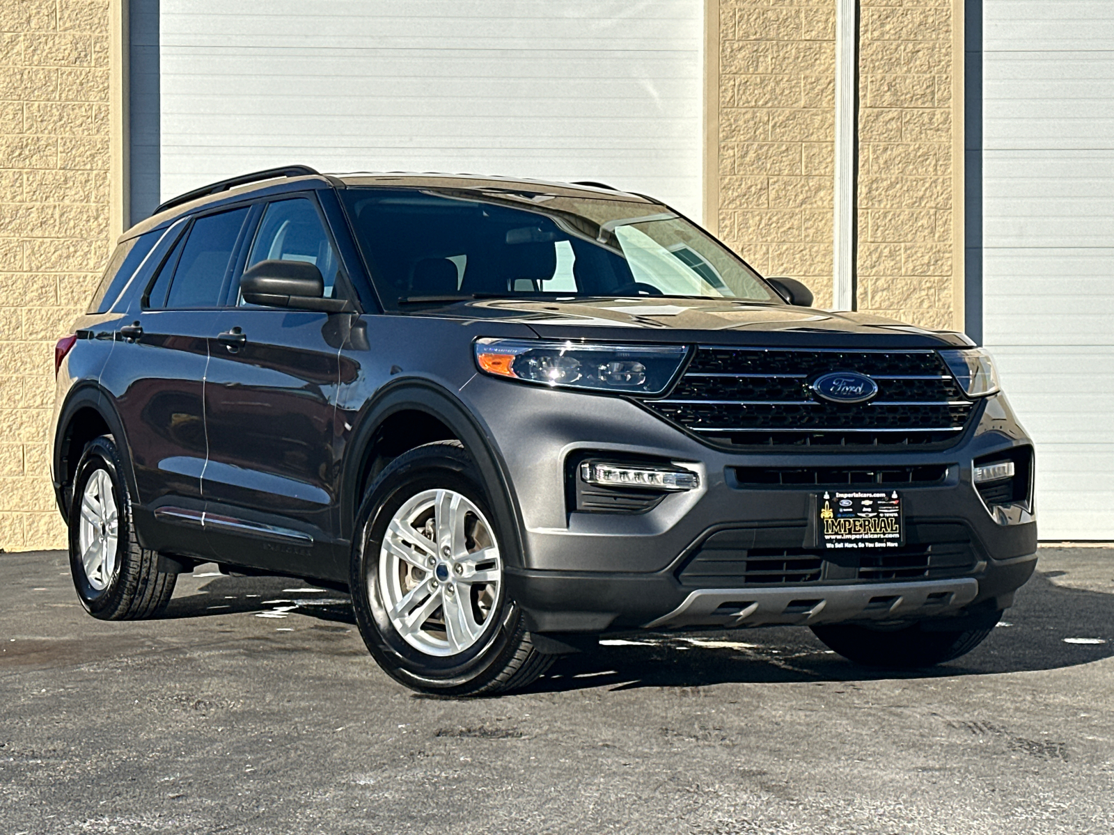 2021 Ford Explorer XLT 1