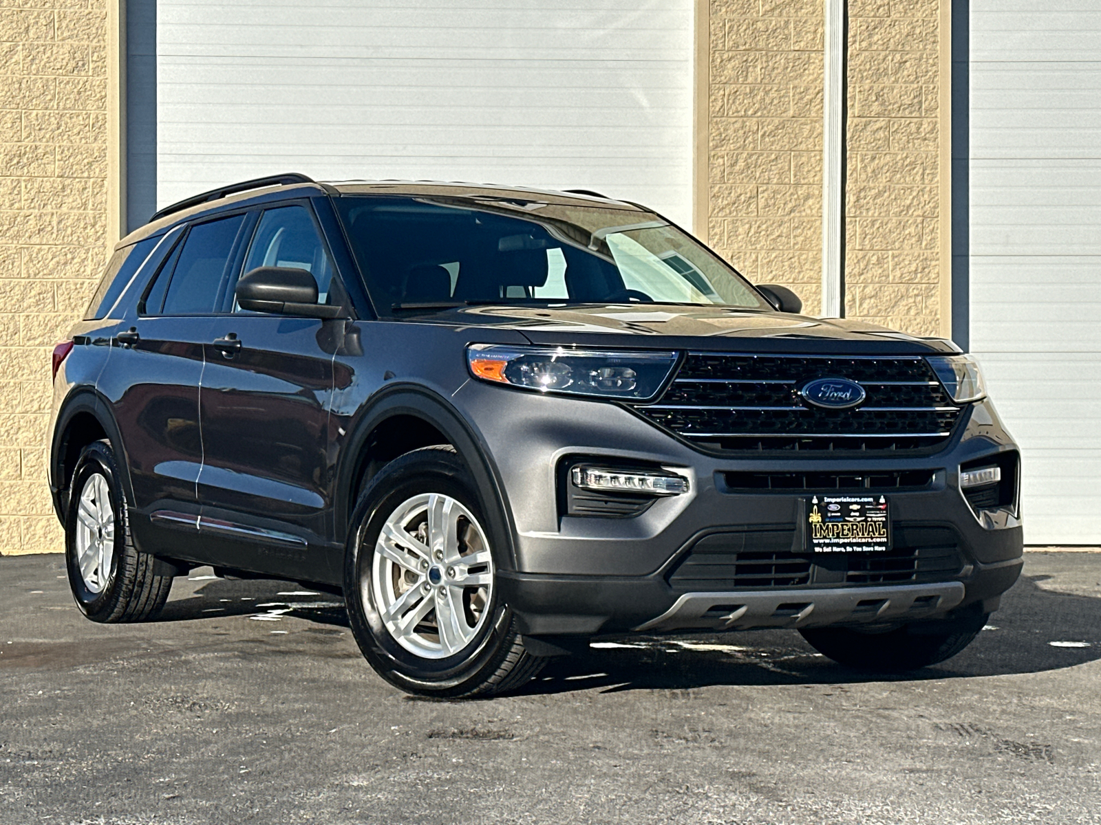 2021 Ford Explorer XLT 2