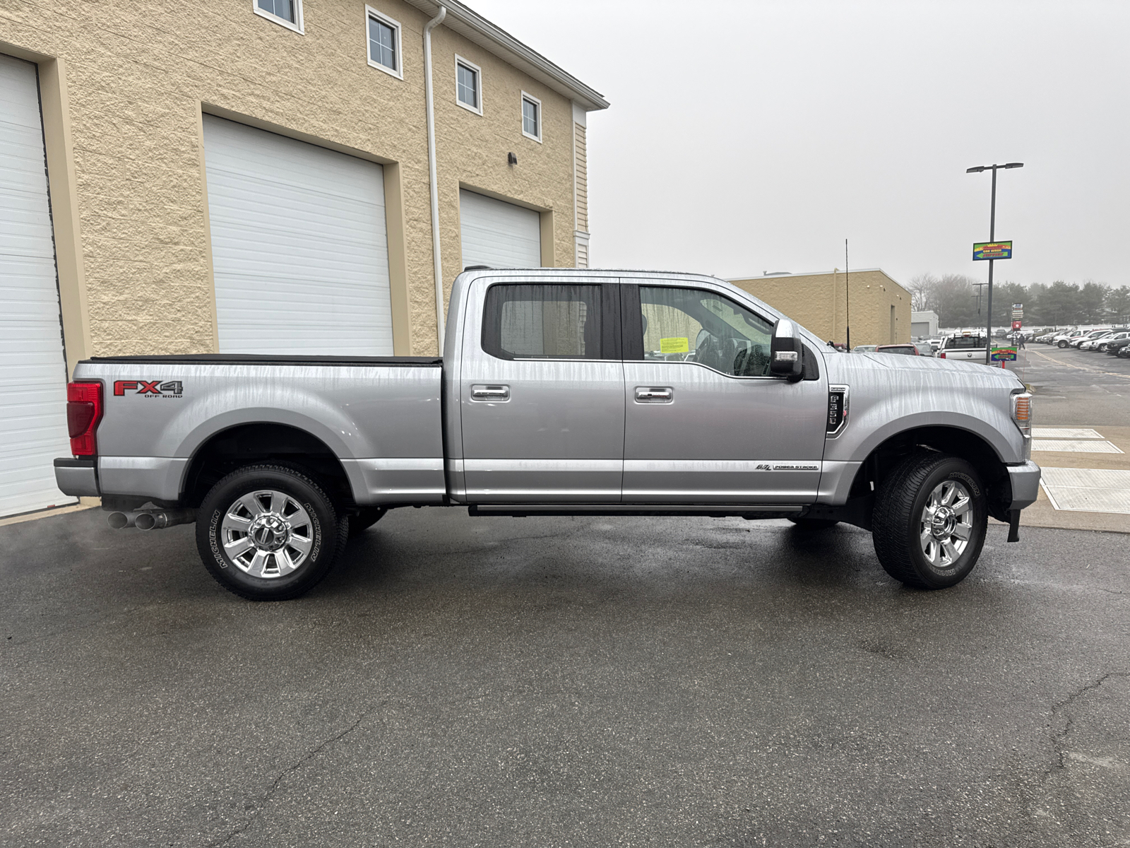 2022 Ford F-350SD Platinum 11