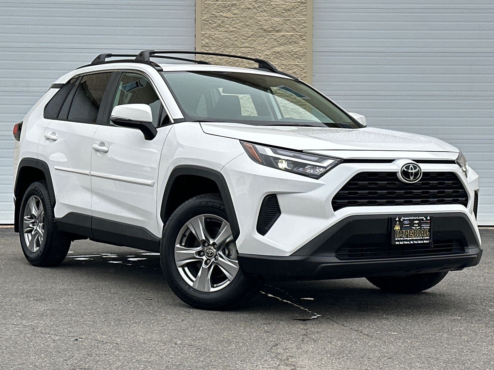 2024 Toyota RAV4 XLE 2