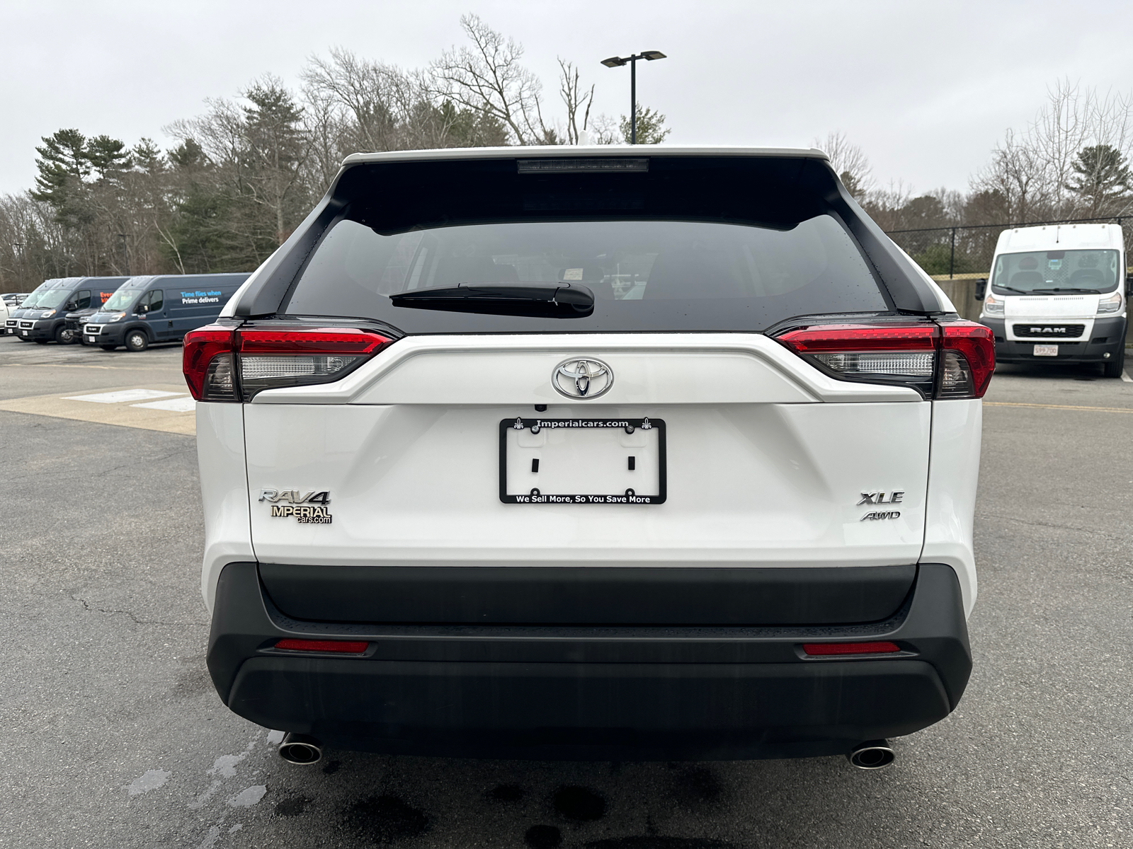 2024 Toyota RAV4 XLE 8