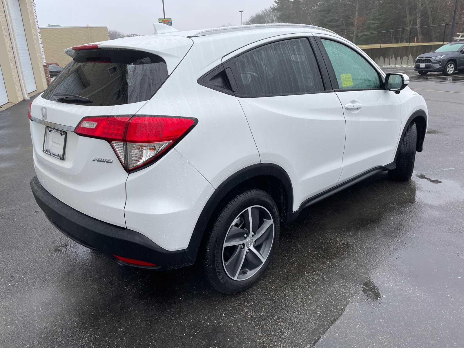 2021 Honda HR-V EX 13