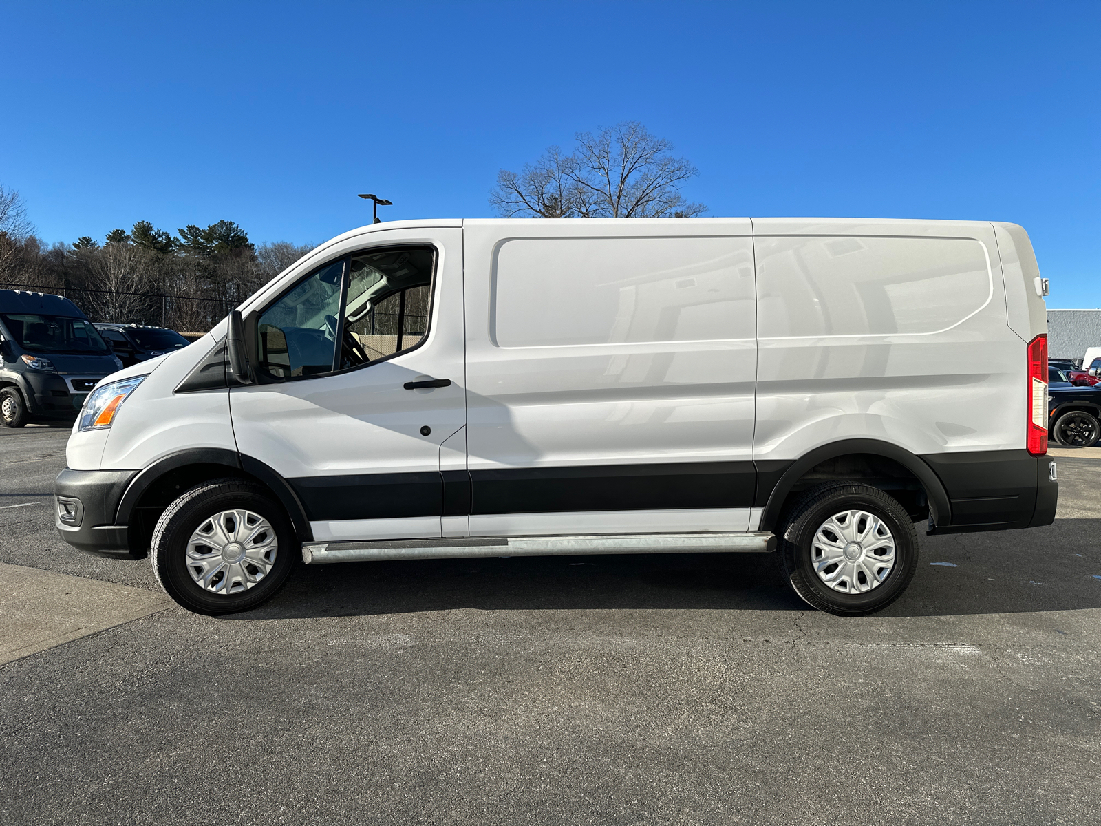 2022 Ford Transit-250 Base 5