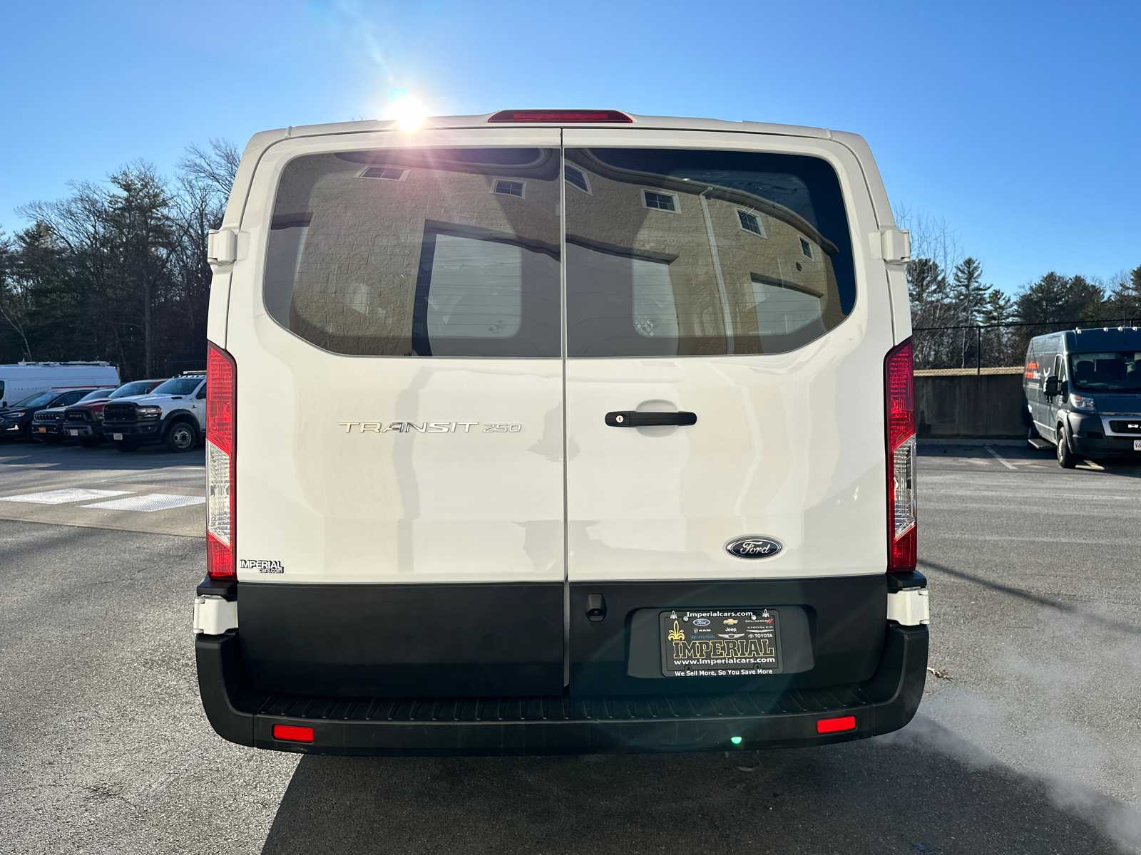 2022 Ford Transit-250 Base 8