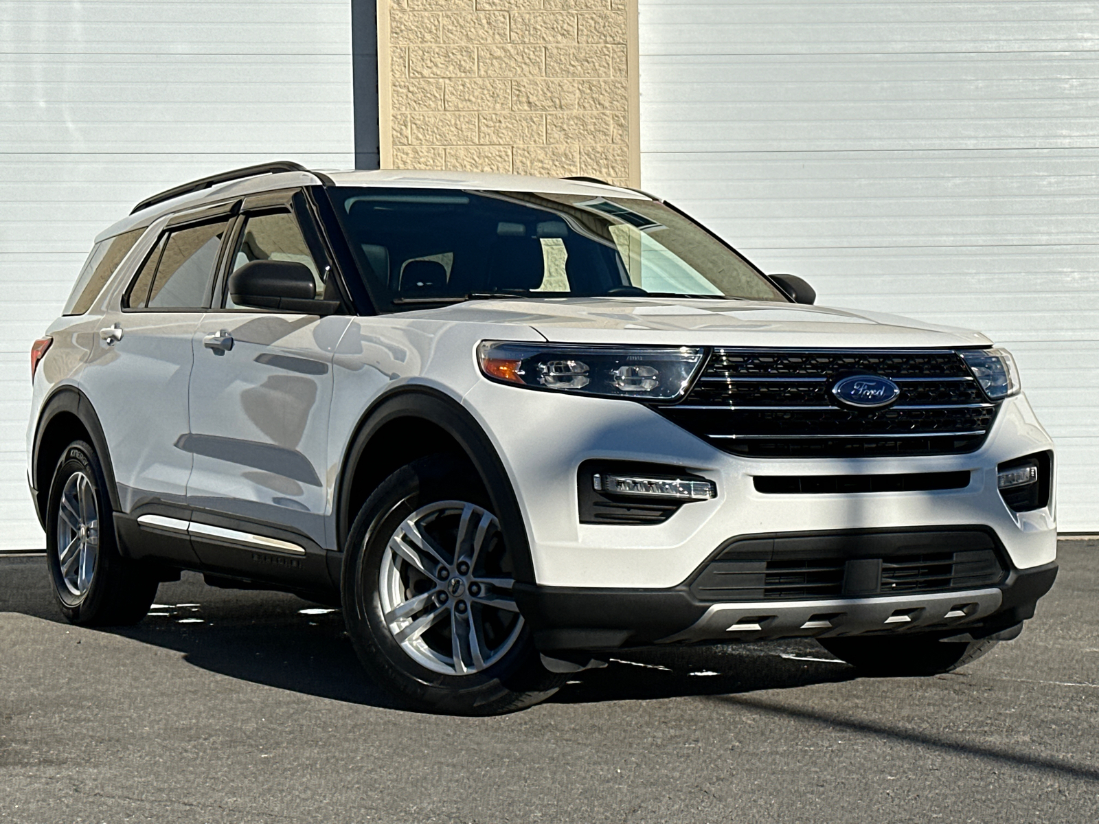 2021 Ford Explorer XLT 1