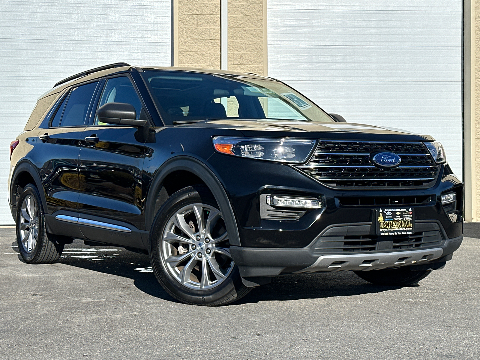 2021 Ford Explorer XLT 1