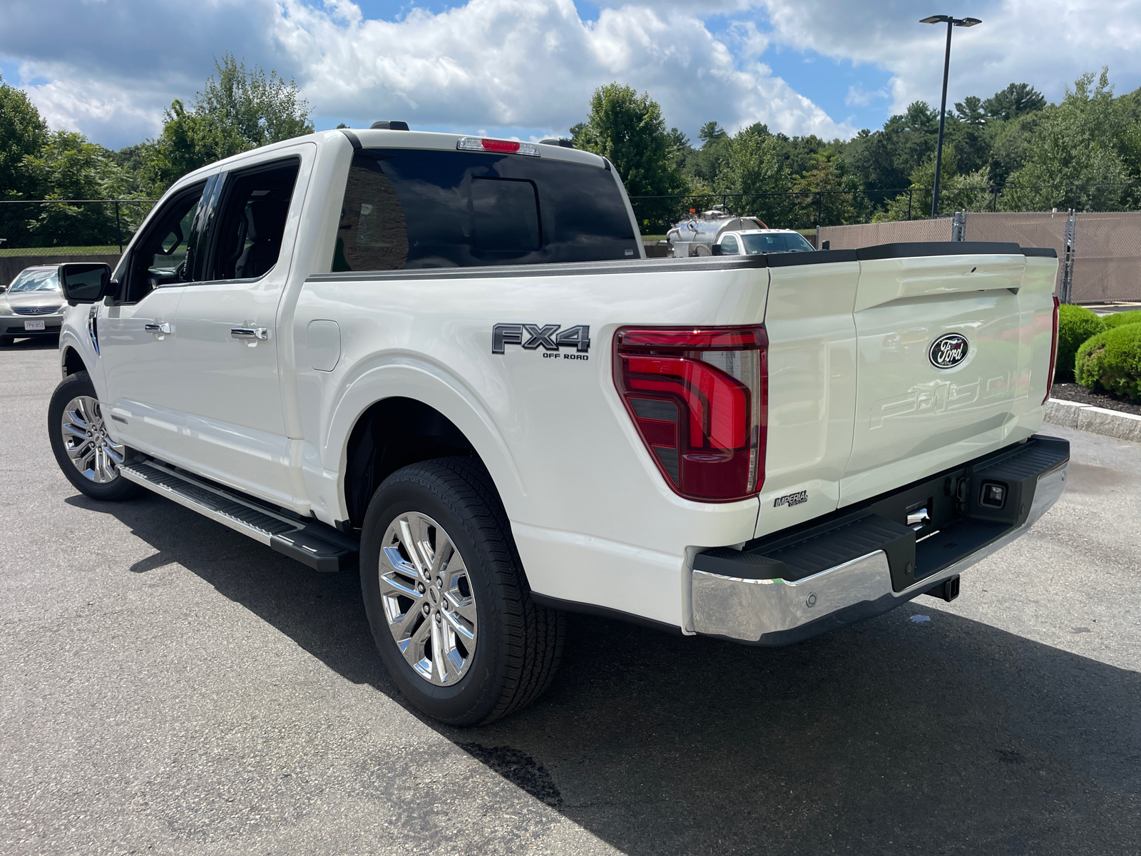 2024 Ford F-150 Lariat 8