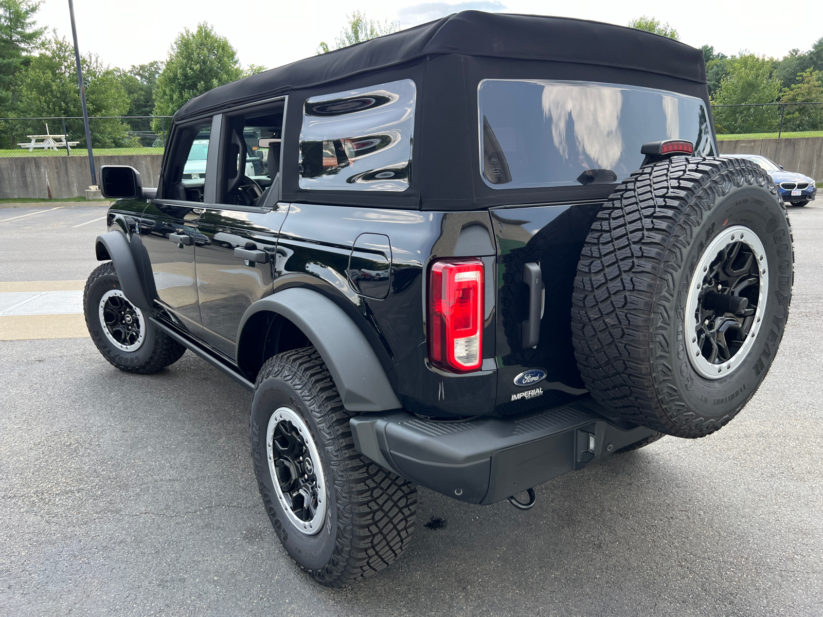 2024 Ford Bronco Black Diamond 7