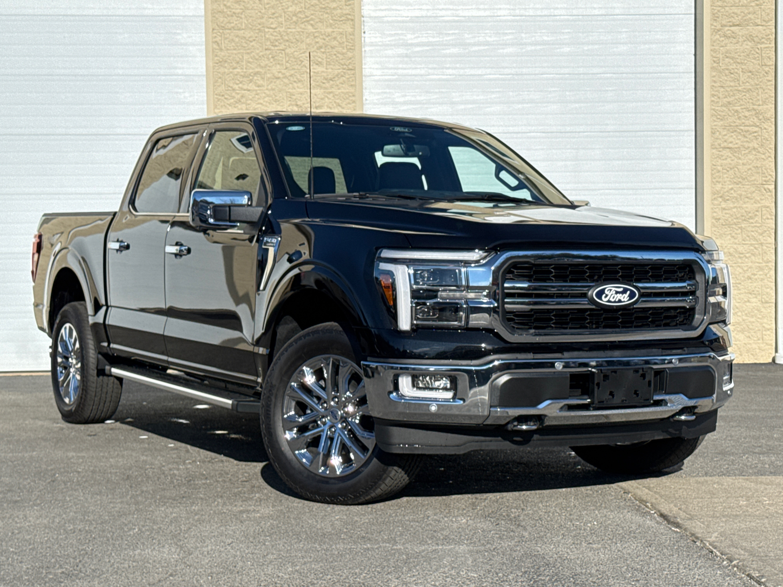 2024 Ford F-150 Lariat 1