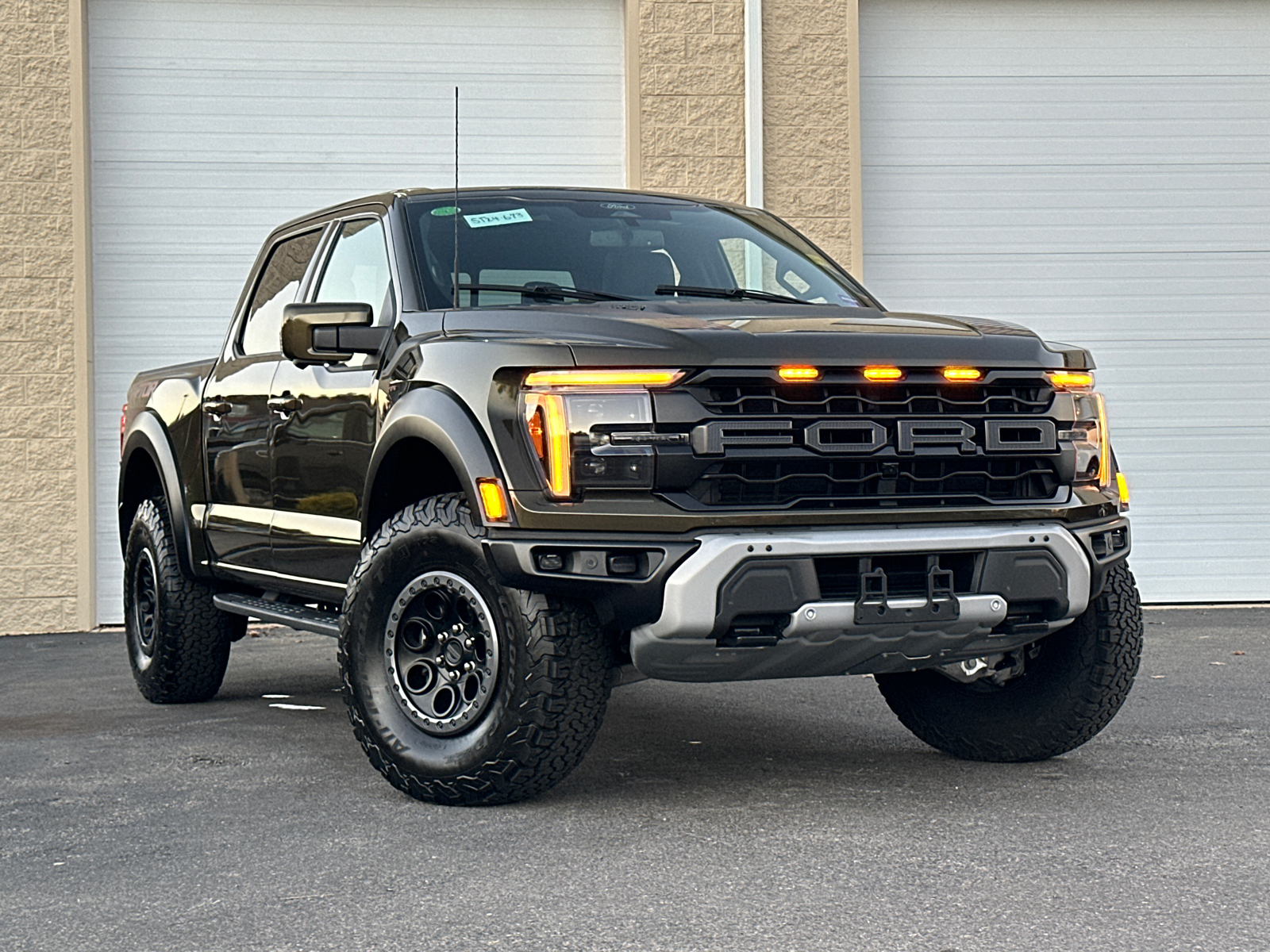 2024 Ford F-150 Raptor 1