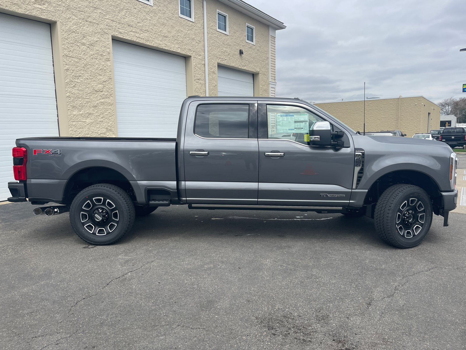 2024 Ford F-250SD Platinum 14