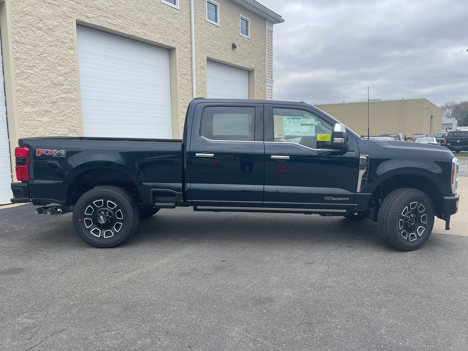 2024 Ford F-350SD Platinum 14