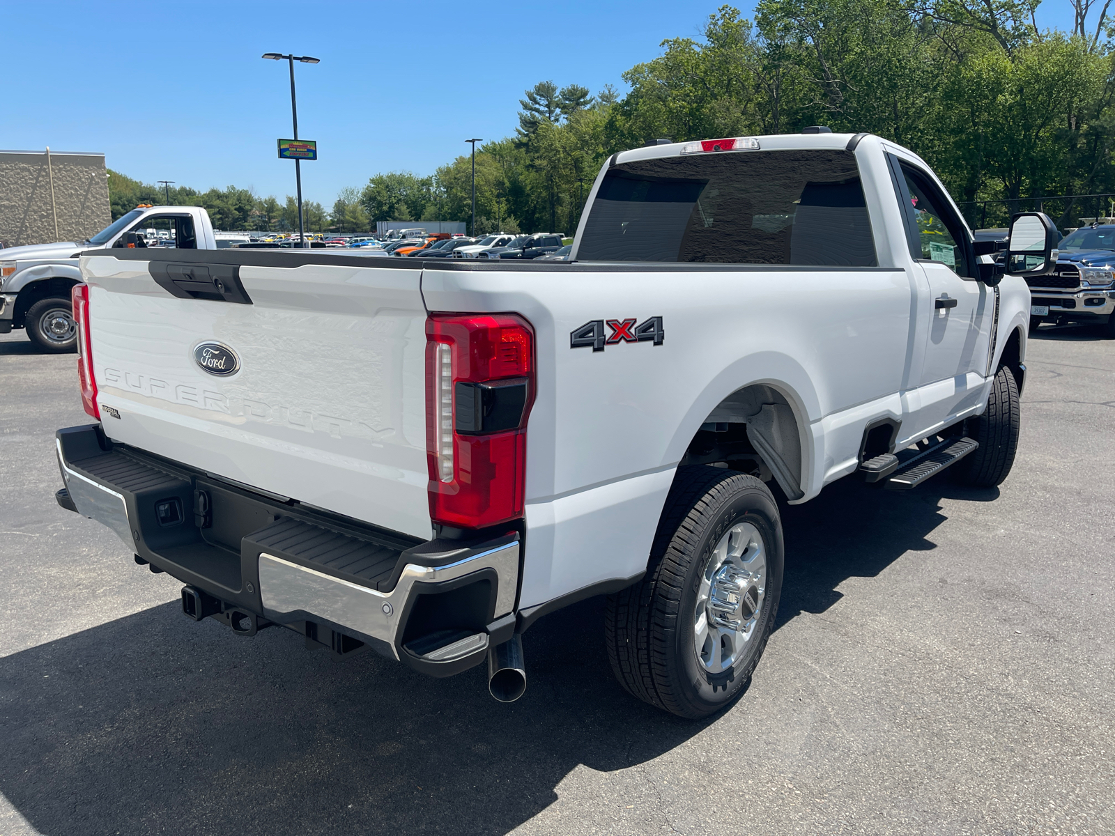 2024 Ford F-250SD XLT 12