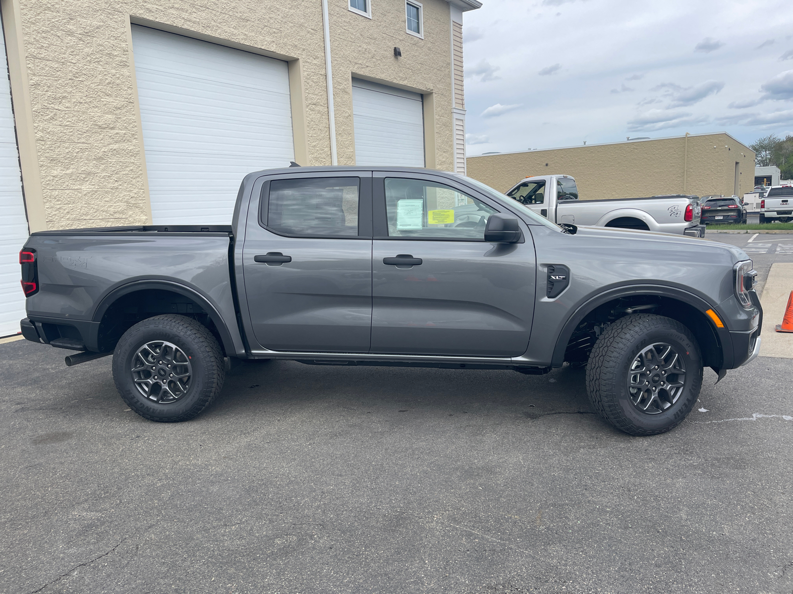 2024 Ford Ranger XLT 12