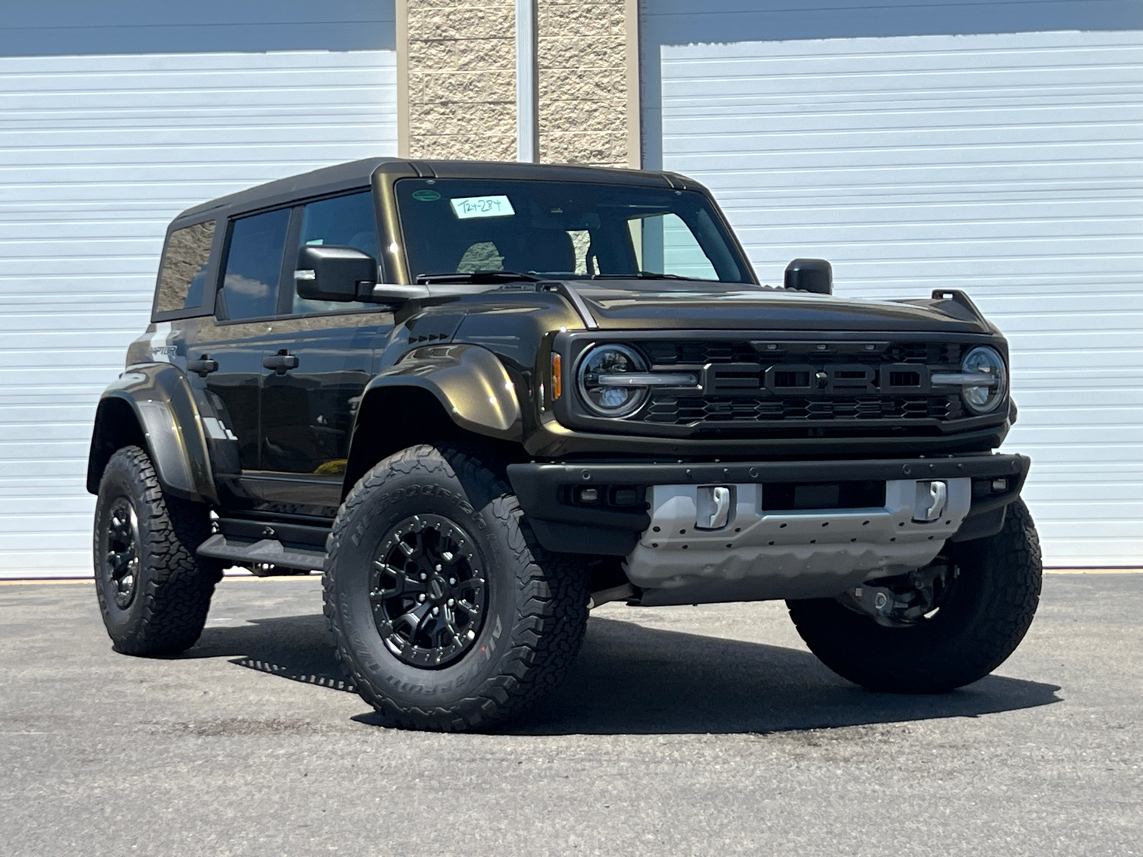 2024 Ford Bronco Raptor 2