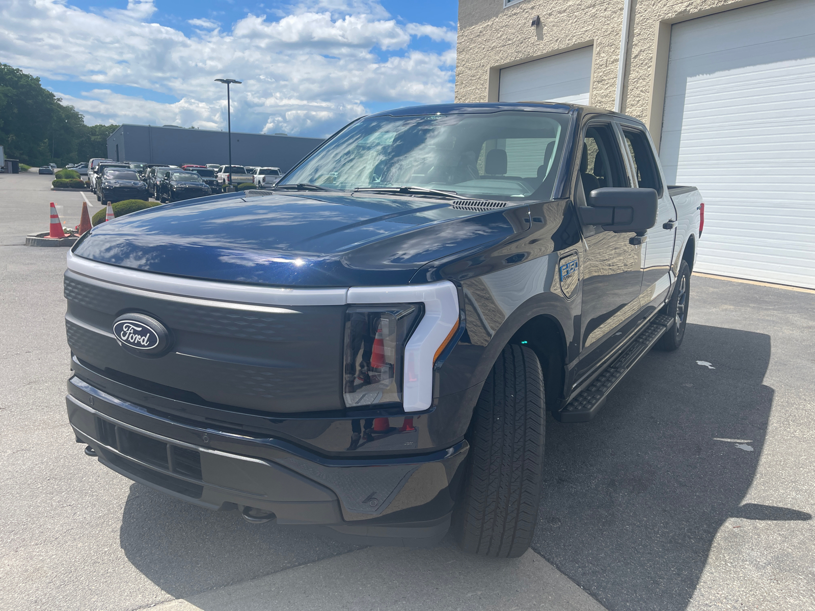 2024 Ford F-150 Lightning Flash 4