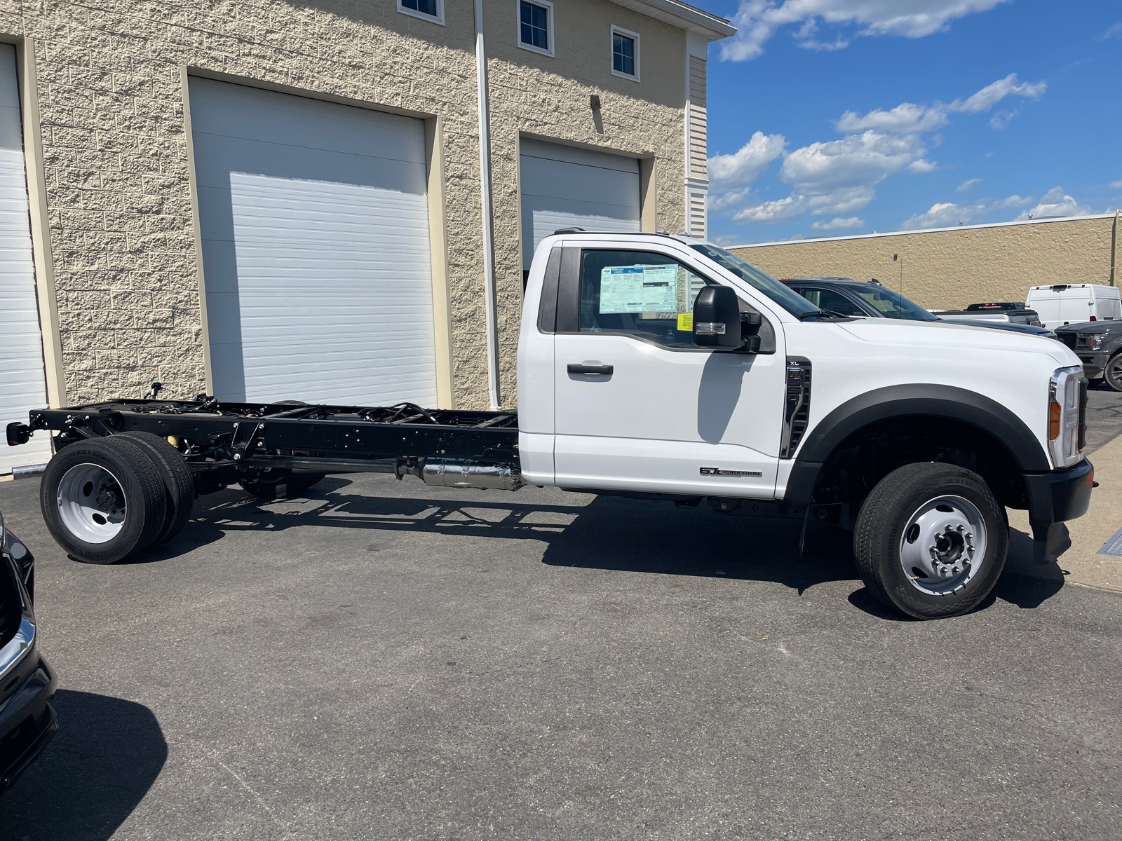 2024 Ford F-550SD XL 10