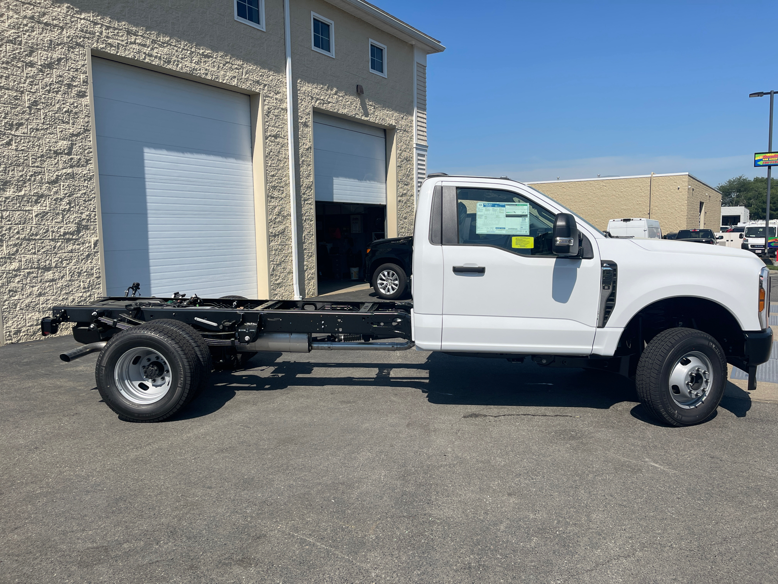 2024 Ford F-350SD XL 10