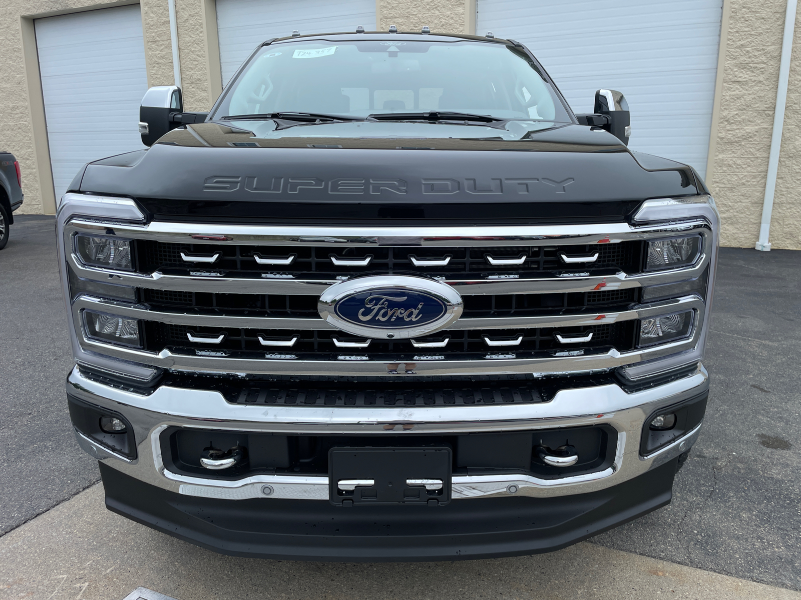 2024 Ford F-350SD Lariat 3