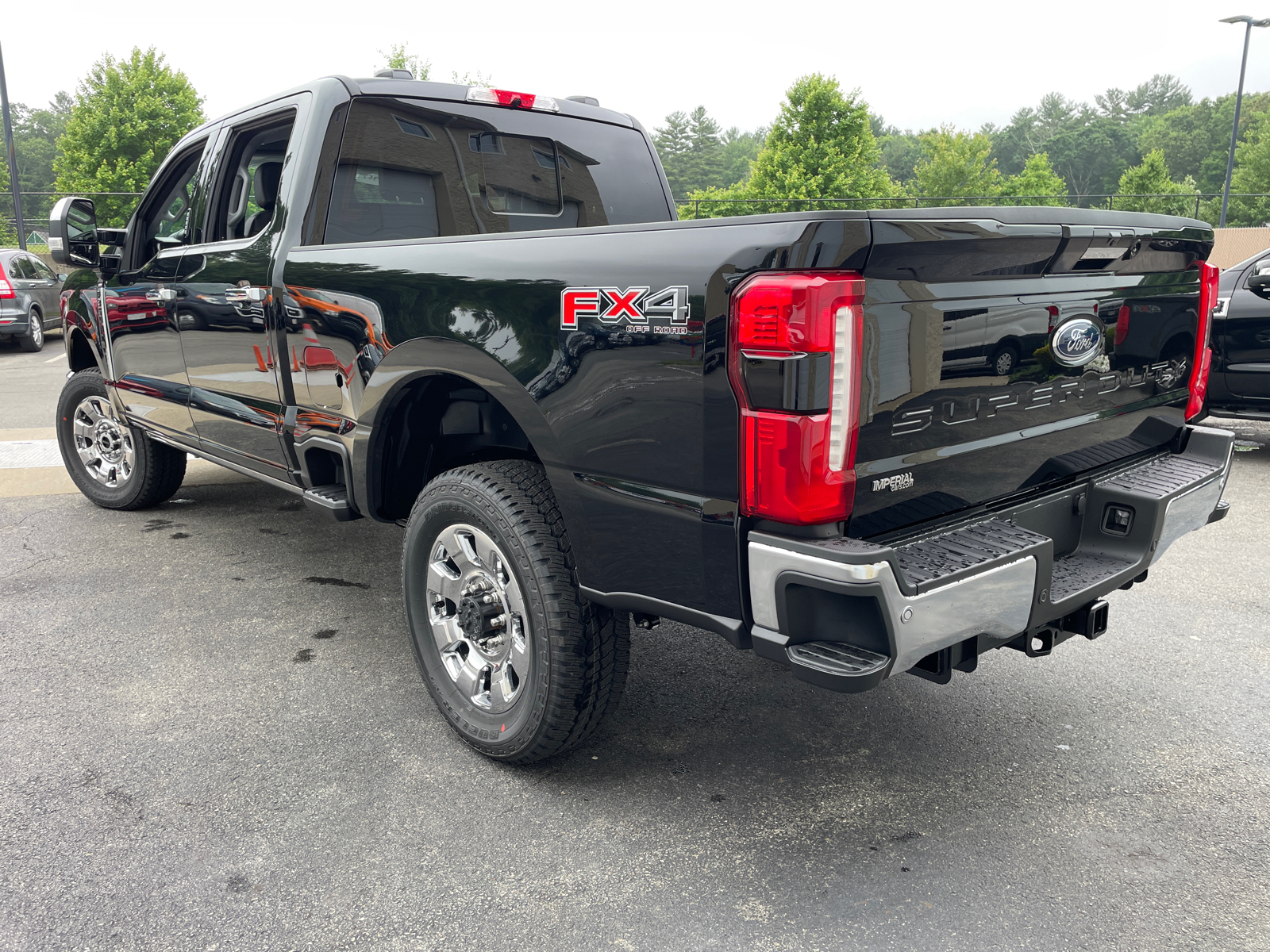 2024 Ford F-350SD Lariat 8