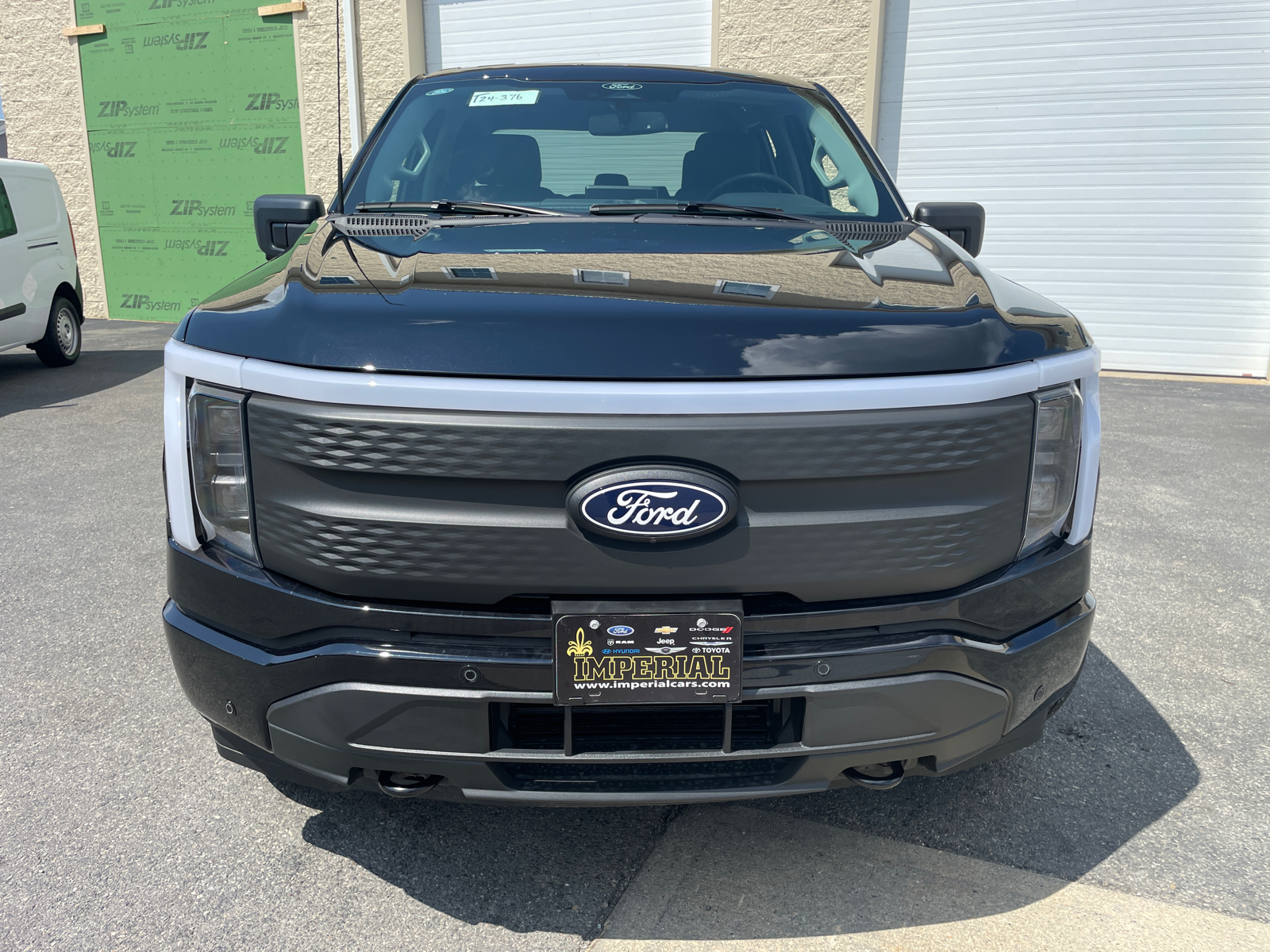 2024 Ford F-150 Lightning Flash 3