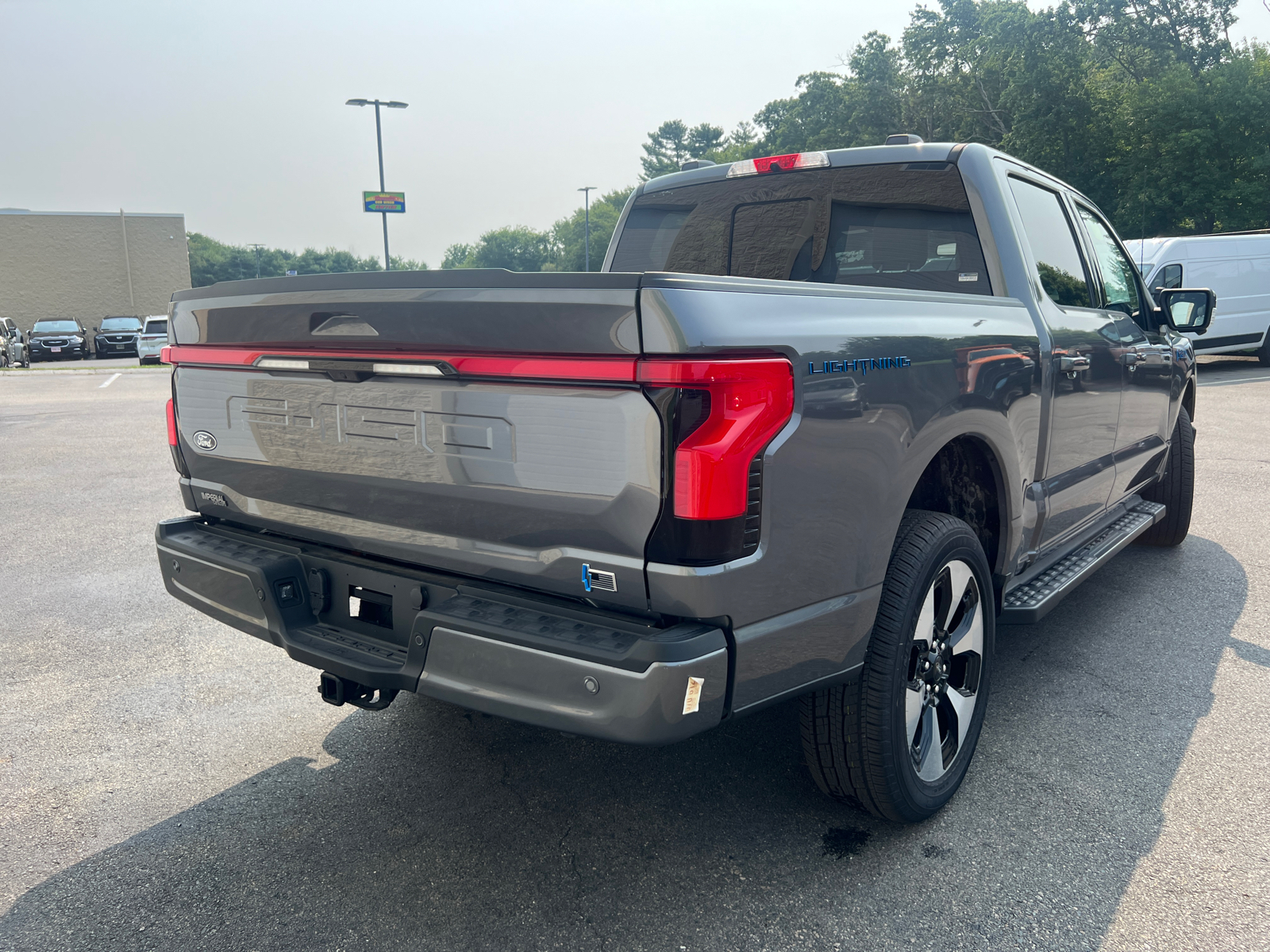 2024 Ford F-150 Lightning Platinum 10