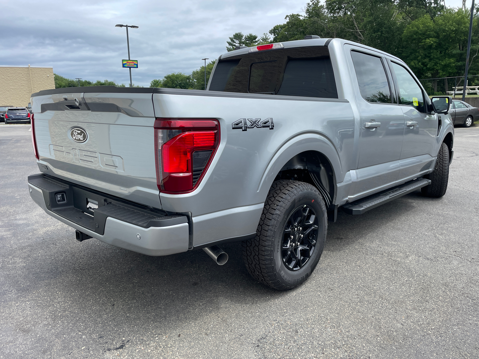 2024 Ford F-150 XLT 12