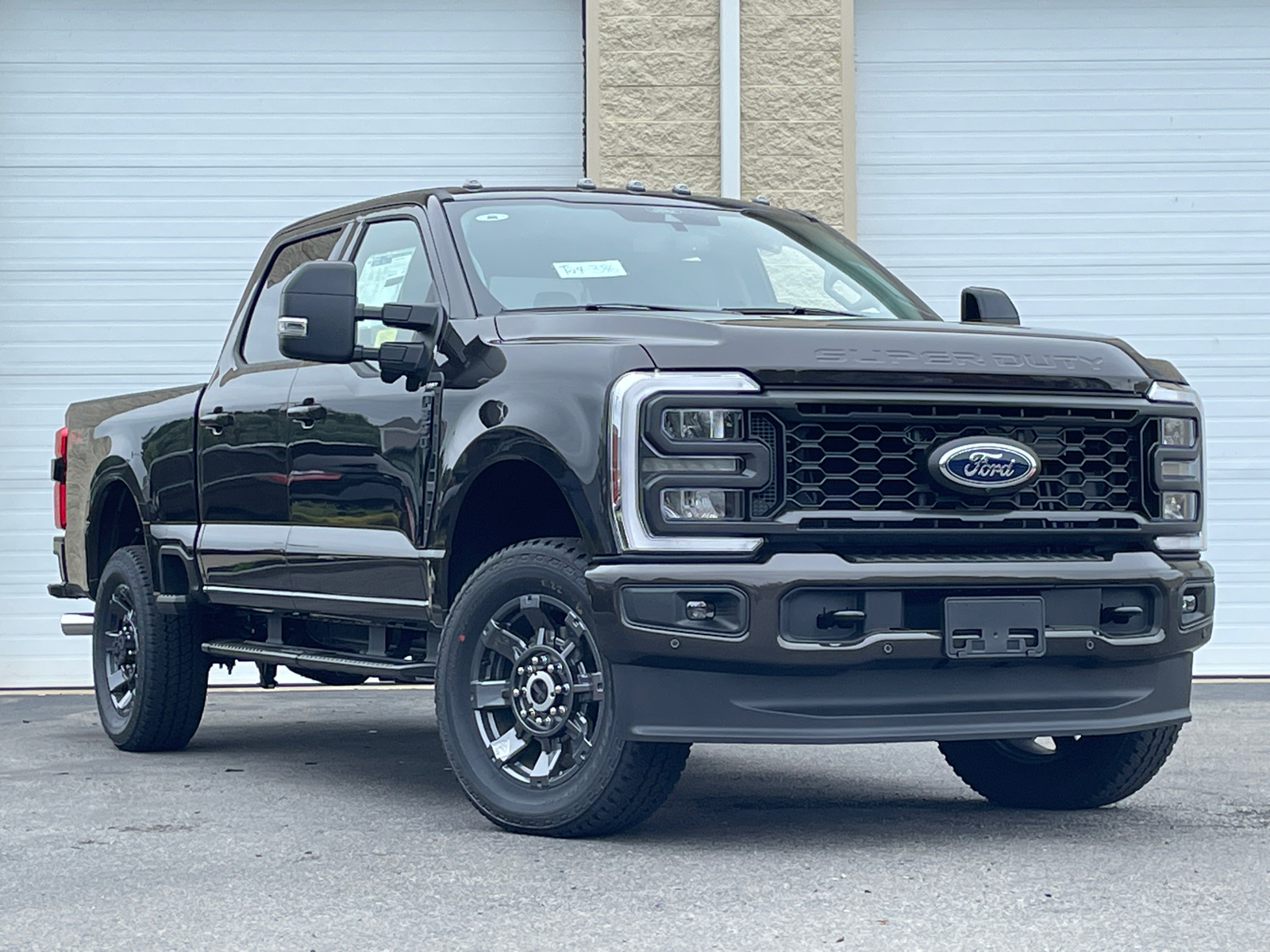 2024 Ford F-350SD Lariat 1