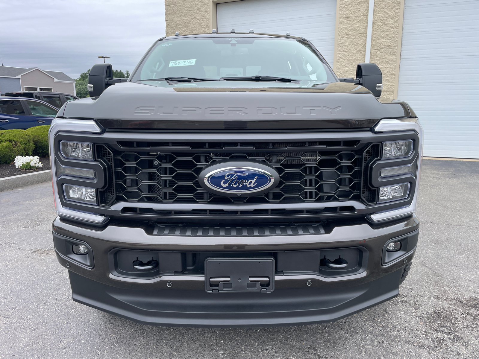 2024 Ford F-350SD Lariat 3