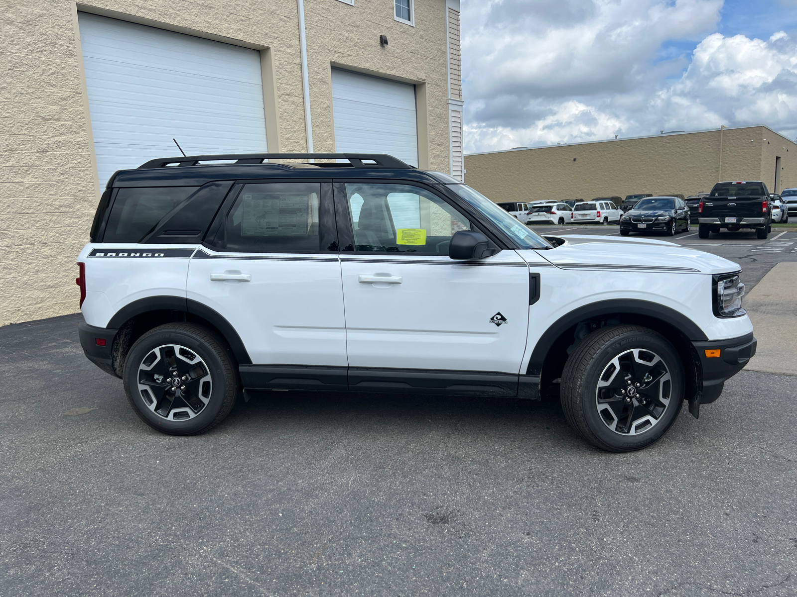 2024 Ford Bronco Sport Outer Banks 11