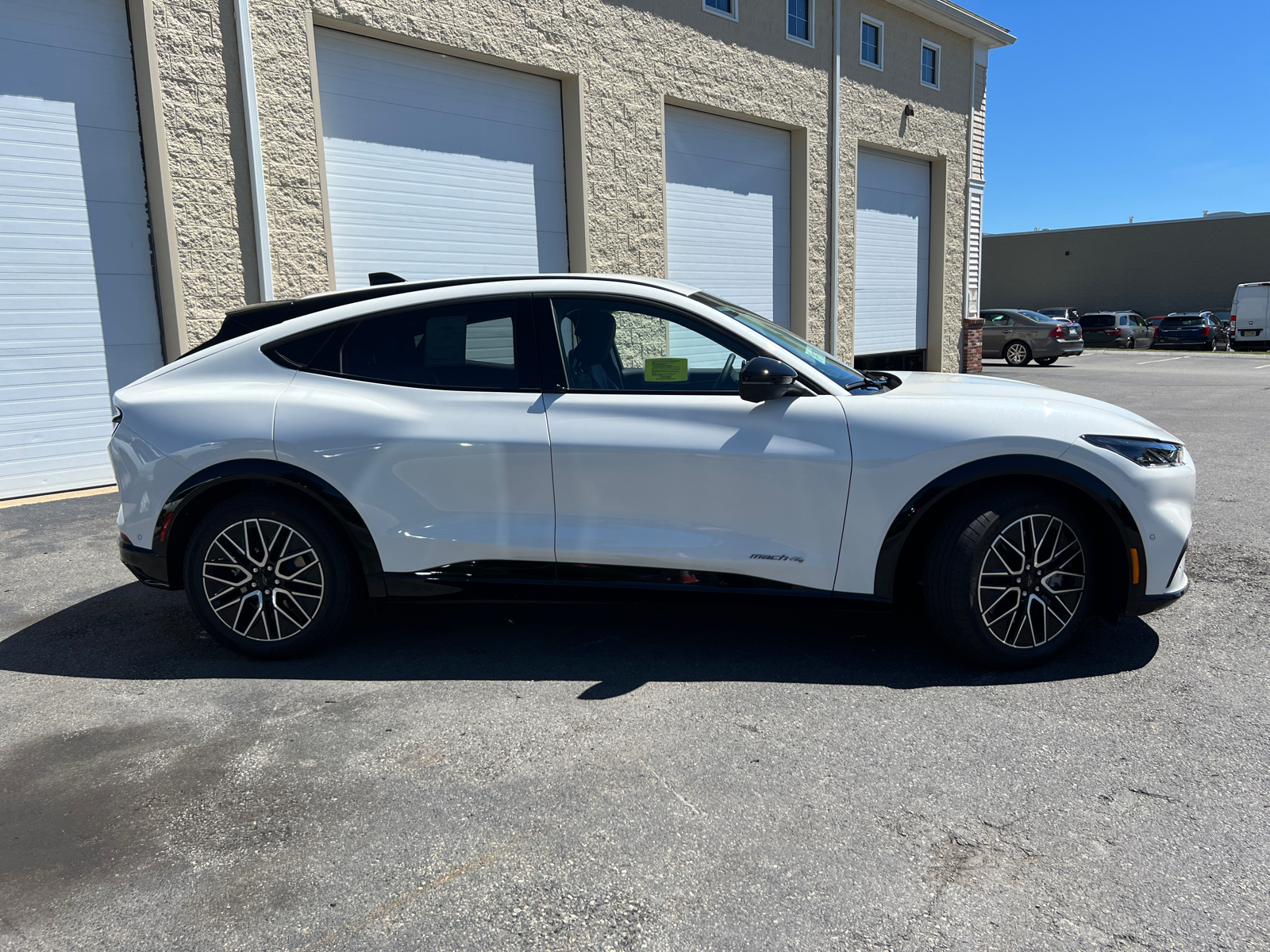 2024 Ford Mustang Mach-E Premium 11