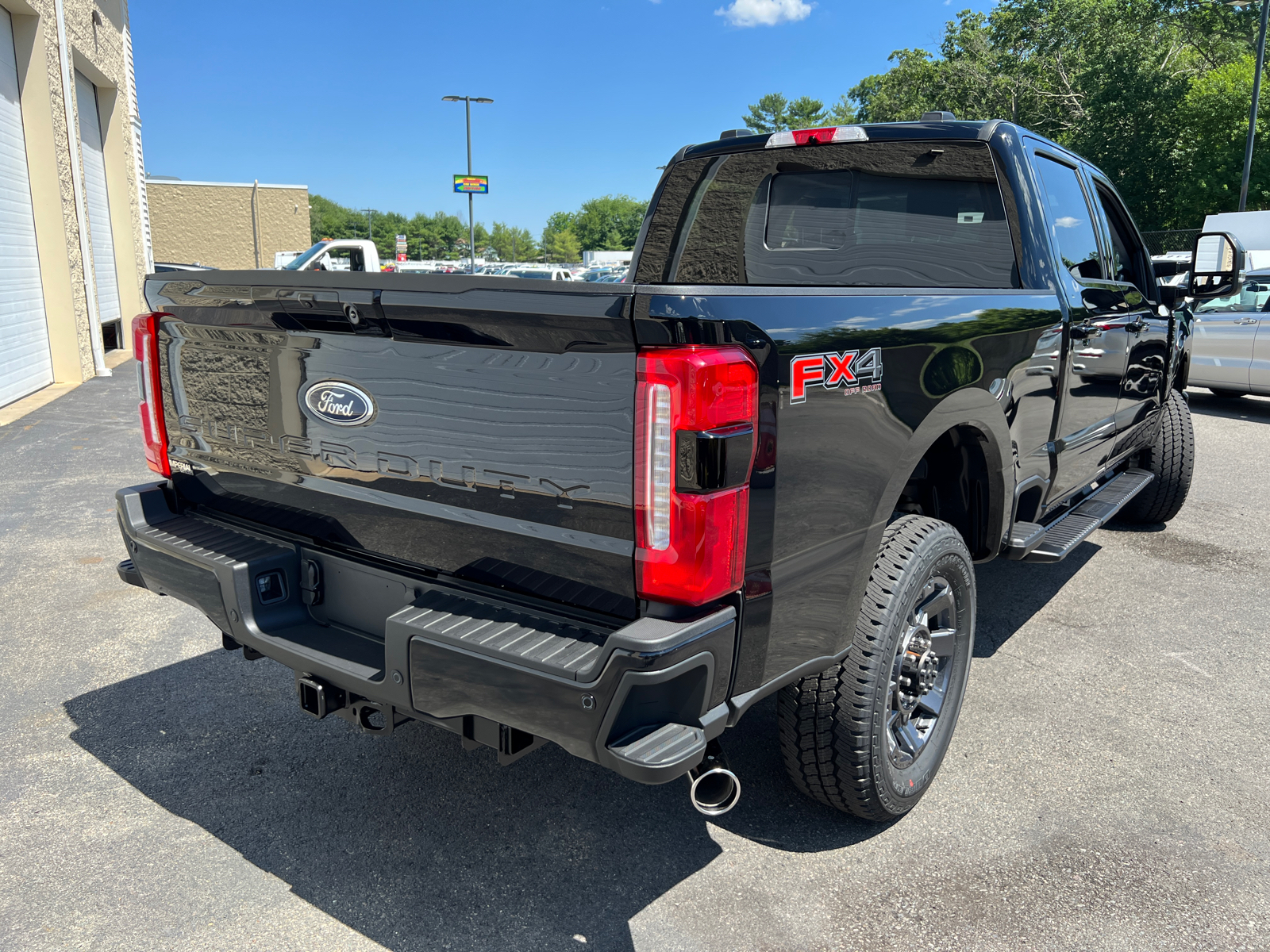 2024 Ford F-350SD Lariat 10