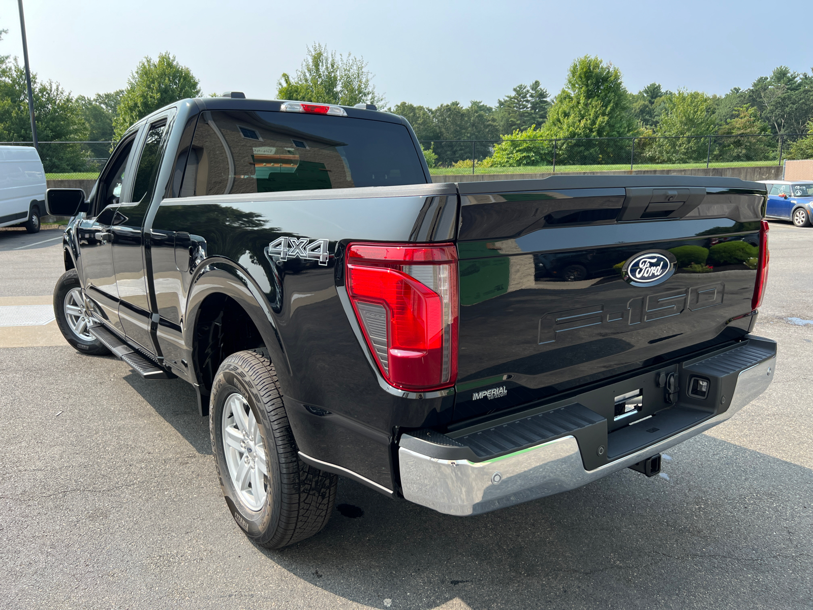 2024 Ford F-150 XL 8