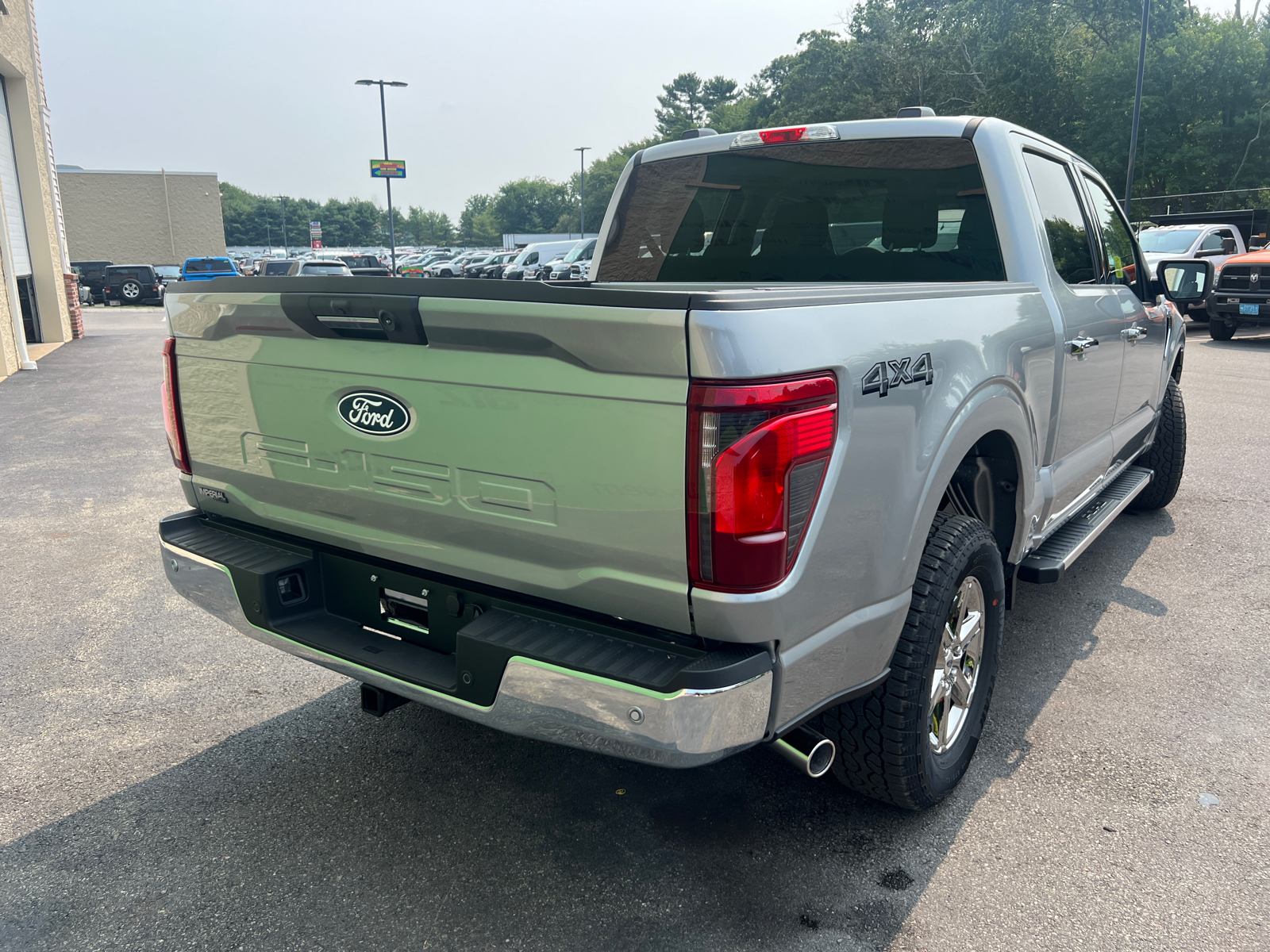 2024 Ford F-150 XLT 10