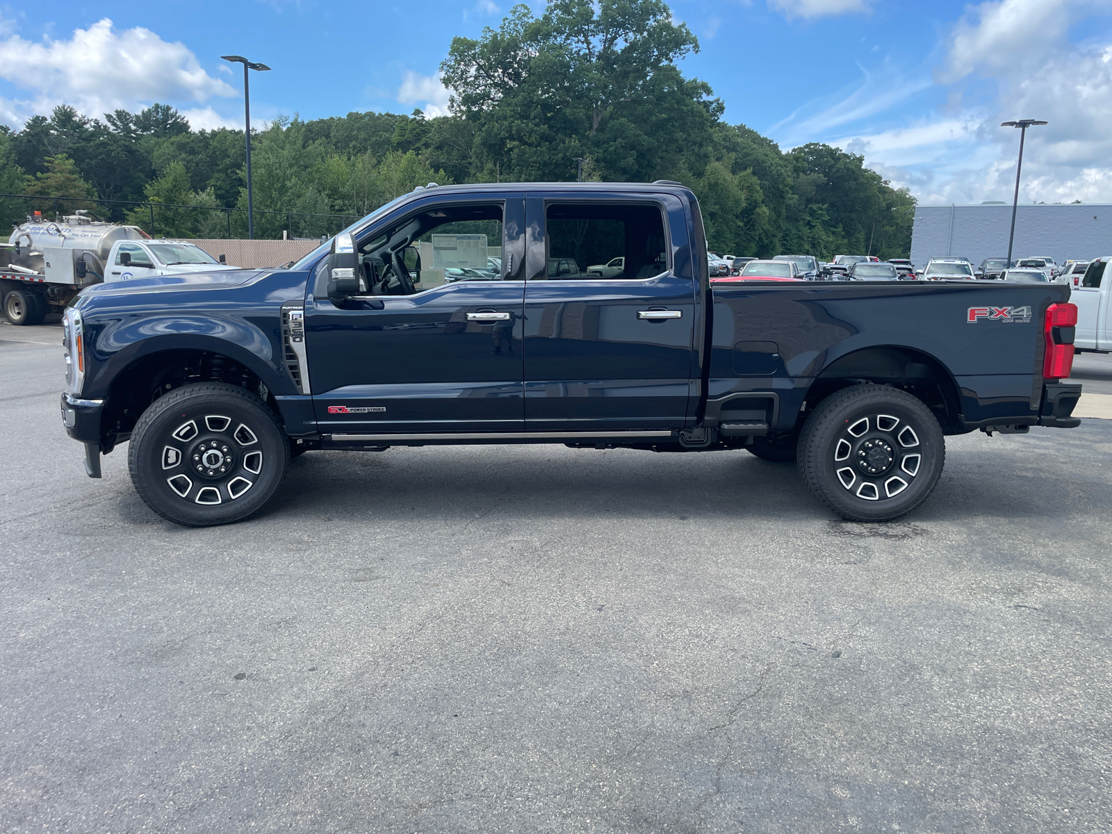 2024 Ford F-350SD Platinum 6