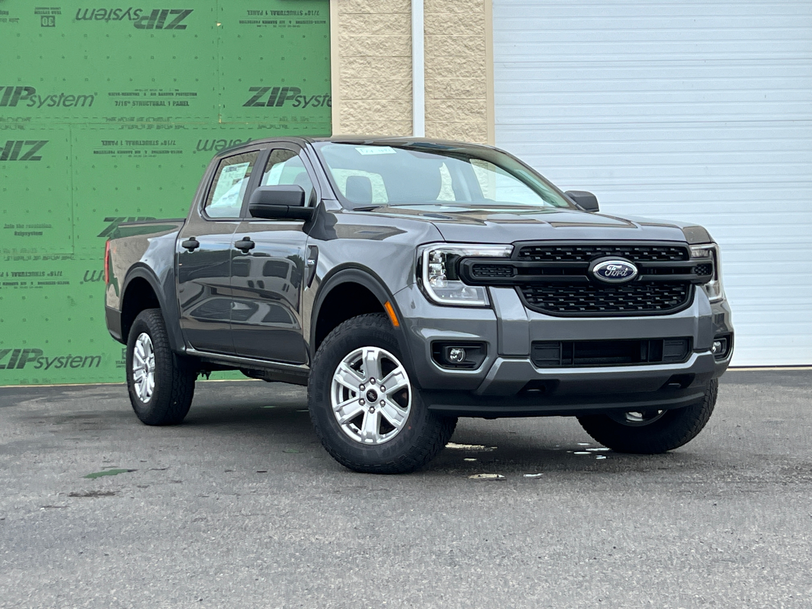 2024 Ford Ranger XL 1