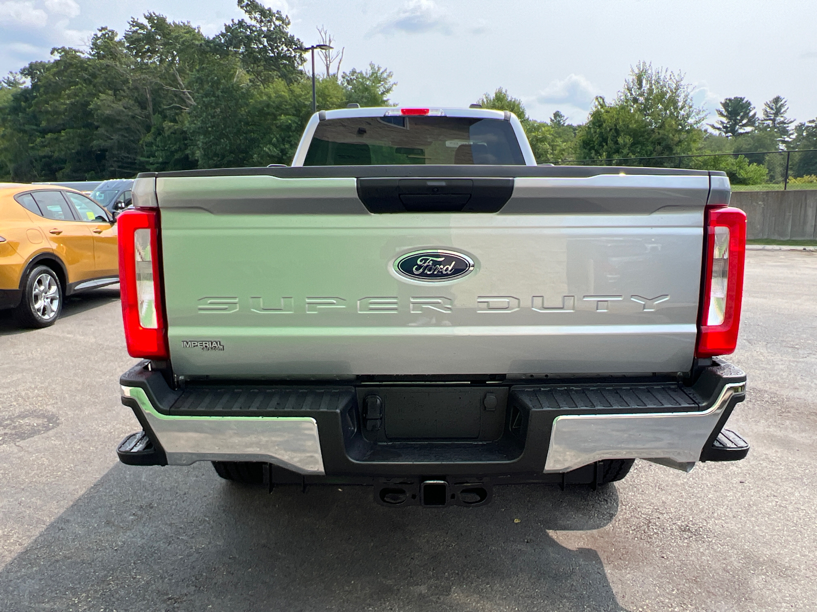 2024 Ford F-250SD XLT 8