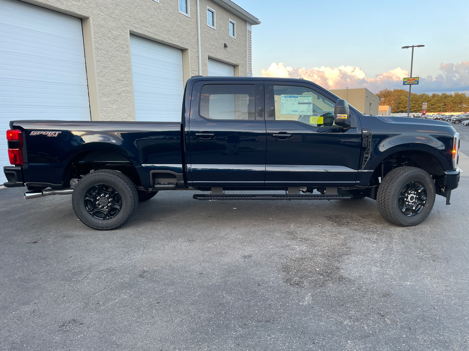 2024 Ford F-250SD XLT 12