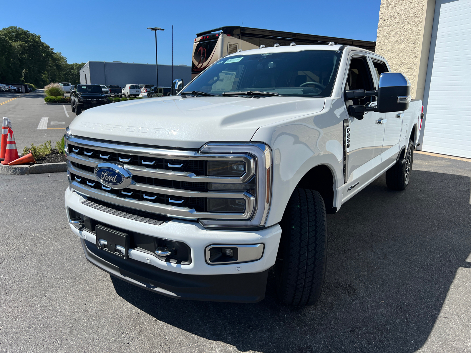 2024 Ford F-250SD Platinum 4