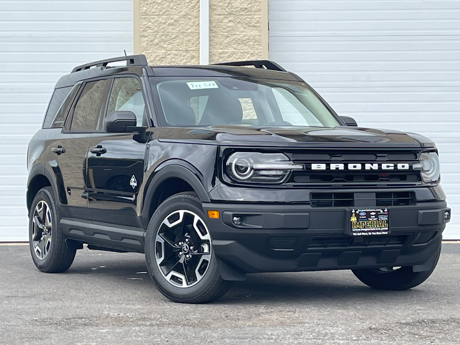 2024 Ford Bronco Sport Outer Banks 2