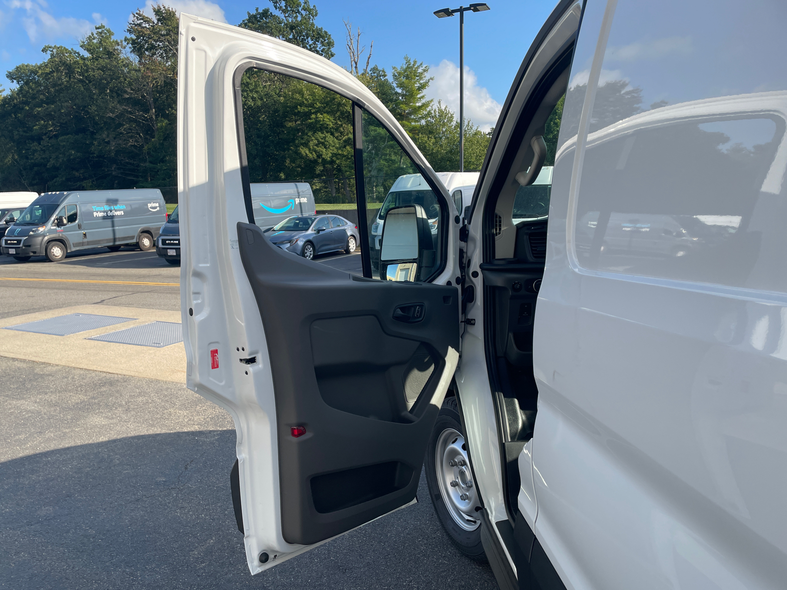 2024 Ford Transit-250 Base 15