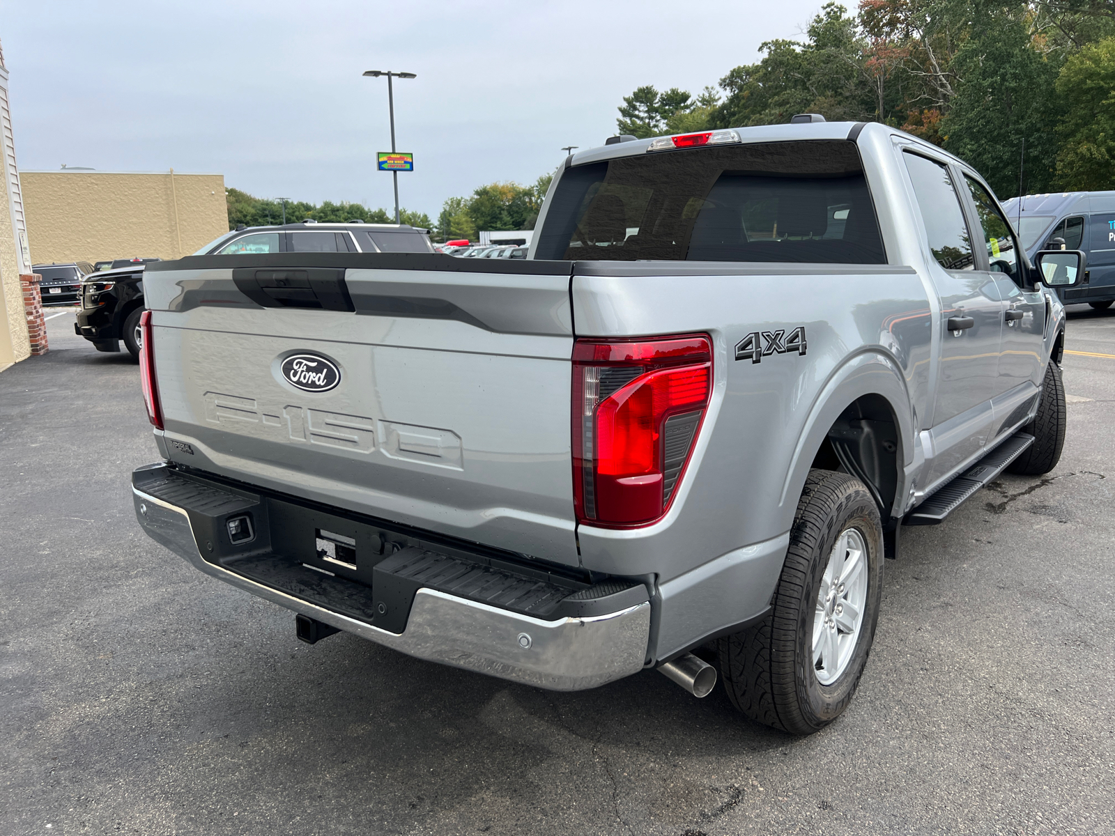 2024 Ford F-150 XL 10