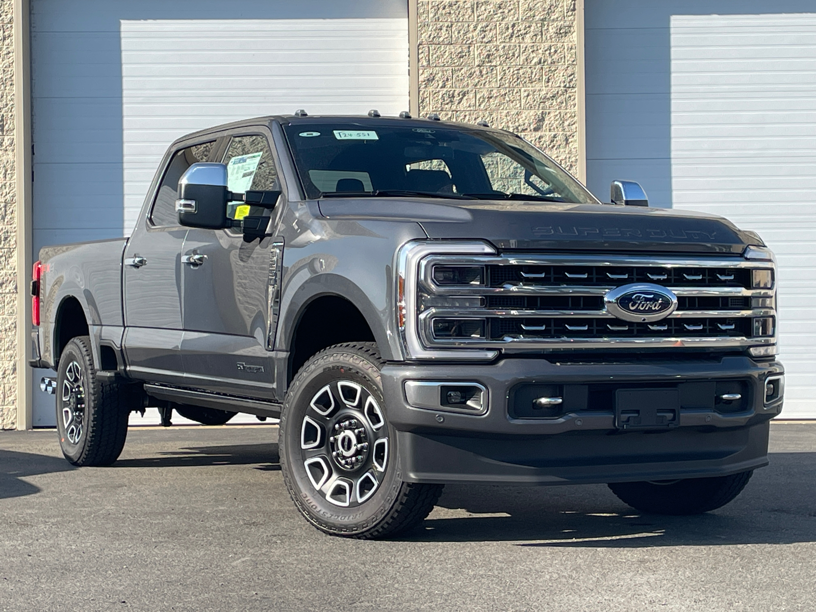 2024 Ford F-250SD Platinum 1