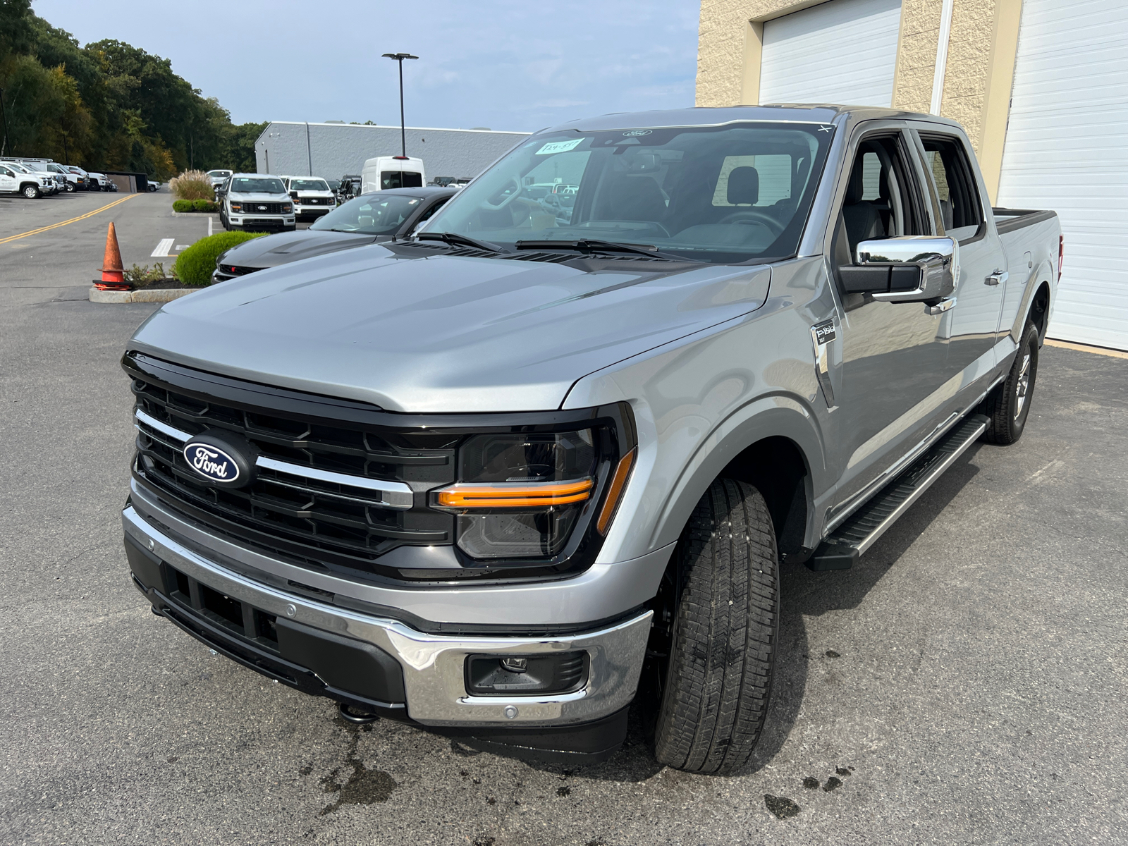 2024 Ford F-150 XLT 4